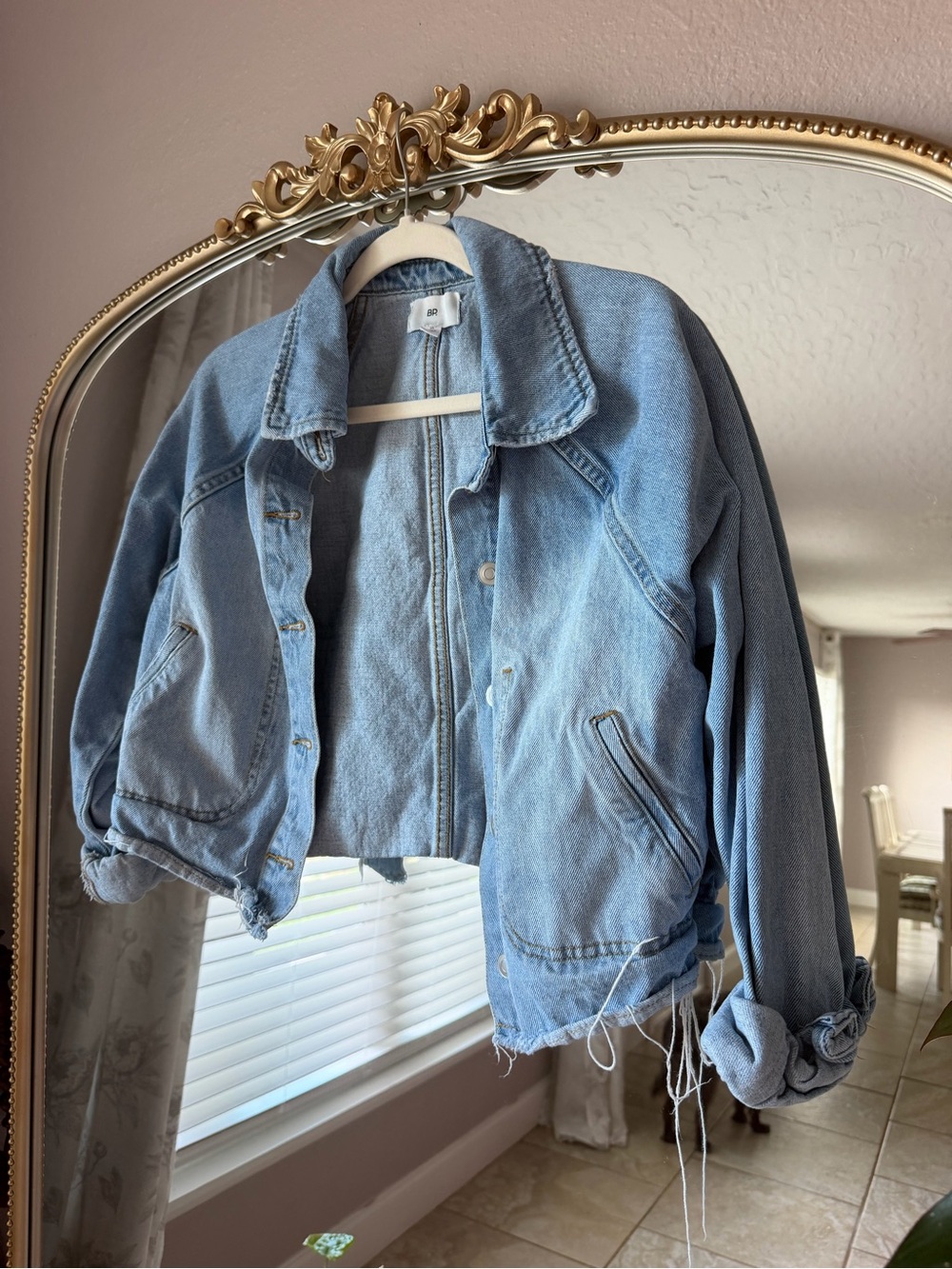 Light Blue Denim Crop Jacket - Women's Casual Jean Jacket